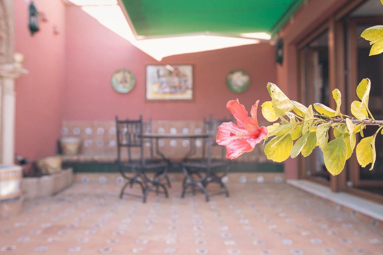 Historic Apartment In Santa Cruz Seville Exterior photo